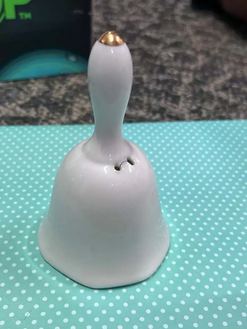 Unbranded vintage ceramic